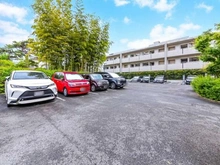 【東京都/小金井市桜町】プラウド小金井桜町 駐車場