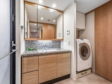 【東京都/小金井市本町】プラウドタワー武蔵小金井クロス ウエスト 洗面室