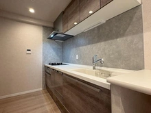 【東京都/小金井市本町】プラウドタワー武蔵小金井 キッチン