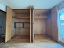 【東京都/小金井市前原町】小金井スカイコーポラス 洋室：（東側）　収納