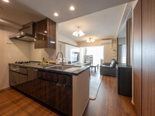 【東京都/世田谷区弦巻】プラウド桜新町 キッチン：食洗機／ディスポーザー／ビルトイン浄水器