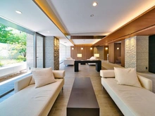 【東京都/世田谷区中町】リストレジデンス用賀 ラウンジ