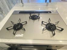 【東京都/世田谷区玉川】プラウドタワー二子玉川 キッチン：三口コンロ