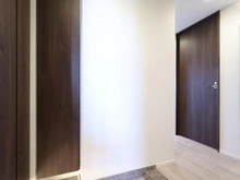 【東京都/世田谷区上馬】グランスイート三軒茶屋スカイテラス 廊下