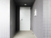 【東京都/世田谷区上馬】グランスイート三軒茶屋スカイテラス 玄関