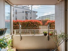 【東京都/中野区白鷺】レジデンシャル鷺ノ宮 バルコニー：南東向き・角住戸