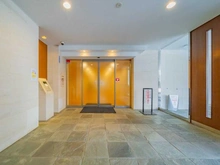 【東京都/渋谷区南平台町】南平台ハウス エントランス：オートロック有