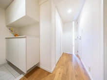 【東京都/世田谷区玉川】アライエ二子玉川 玄関：L字レイアウト