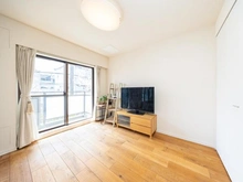 【東京都/世田谷区玉川】アライエ二子玉川 リビング：天井に点検口有