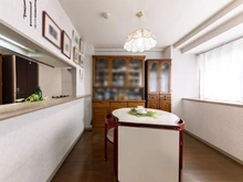 【東京都/世田谷区深沢】エクレールガーデン深沢 ダイニングキッチン：明るく陽が差し込みます。