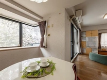 【東京都/世田谷区深沢】エクレールガーデン深沢 リビング・ダイニング