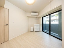 【東京都/世田谷区用賀】パークホームズ用賀三丁目 洋室：約0.6畳のウォークインクローゼット付