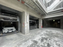 【東京都/世田谷区瀬田】グローリオ瀬田 共用部：マンション地下駐車場