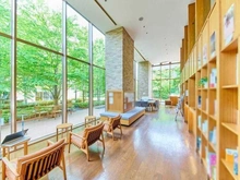 【東京都/世田谷区中町】ブランズシティ世田谷中町 エミネントフォレスト 共用施設：ライブラリーラウンジ