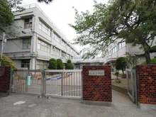 【東京都/世田谷区弦巻】プラウド桜新町  世田谷区立松丘小学校（現地より約350m）：
