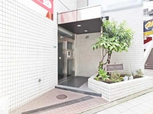 【東京都/世田谷区三軒茶屋】ワコーレ三軒茶屋 エントランス