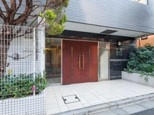 【東京都/世田谷区弦巻】アデッソ・リベルタ世田谷弦巻 アプローチ