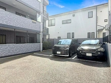 【東京都/世田谷区弦巻】セザール世田谷弦巻 駐車場