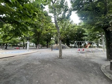 【東京都/新宿区筑土八幡町】ブランズ神楽坂 区立白銀公園（現地より約300m）：