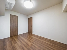 【東京都/世田谷区弦巻】プラウド桜新町 洋室：ウォークインクローゼット有