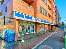 【東京都/世田谷区弦巻】パークハイム桜新町 ローソン弦巻二丁目店（現地より約170m）