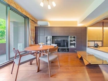 【東京都/世田谷区上野毛】上野毛シティハウス　ノーステラス リビング：壁面収納「キュビオス」設置