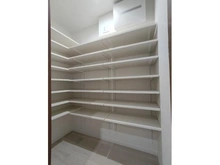 【東京都/目黒区上目黒】サニークレスト上目黒壱番館 収納：玄関