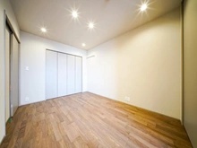 【東京都/世田谷区弦巻】ラ・コルダ弦巻 フォレストコート 洋室：約6.0帖
クローゼットあり