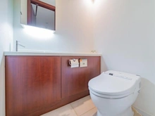 【東京都/世田谷区玉川】プラウド二子玉川レジデンス トイレ：1階部分