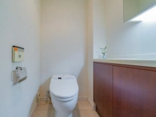 【東京都/世田谷区玉川】プラウド二子玉川レジデンス トイレ：地下1階部分