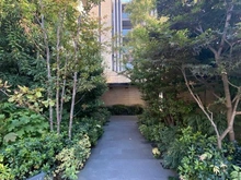 【東京都/世田谷区用賀】ドレッセ用賀 アプローチ