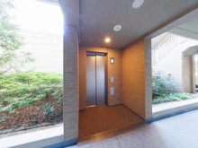 【東京都/世田谷区中町】ブランズシティ世田谷中町 ブルームフォレスト 共用部：エレベーター