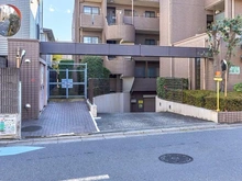 【東京都/杉並区南荻窪】エクレールガーデン南荻窪 駐車場・駐輪場へのアプローチ