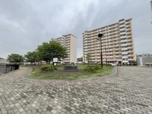 【東京都/中野区白鷺】プラウド鷺ノ宮パサージュ  中野区立白鷺せせらぎ公園（現地より約160m）