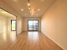 【埼玉県/さいたま市浦和区常盤】浦和常盤パーク・ホームズ LDK：左：洋室