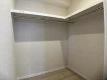 【東京都/杉並区阿佐谷北】ライオンズマンション阿佐ヶ谷中杉通り 収納：ウォークインクローゼット