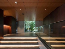 【東京都/杉並区方南】プラウド杉並方南町 エントランス