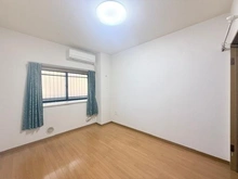 【神奈川県/座間市相武台】ヴェラハイツ相武台 洋室