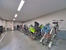 【東京都/杉並区成田東】プラウドシティ阿佐ヶ谷ヴィラ 駐輪場