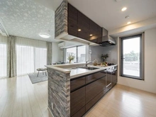 【神奈川県/横浜市戸塚区舞岡町】ココテラス横濱戸塚ヒルトップ イースト キッチン