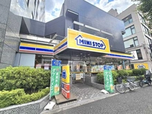 【東京都/杉並区成田東】プラウドシティ阿佐ヶ谷セントラル ミニストップ 杉並消防署前店（現地より約575m）：