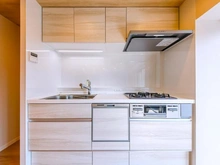 【東京都/杉並区上荻】プリンスマンション キッチン:食器洗い洗浄機付きです