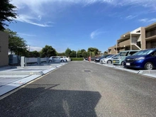 【東京都/杉並区成田西】Lフォレスト杉並 駐車場