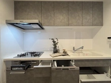 【東京都/杉並区堀ノ内】アトラス杉並方南町 キッチン：収納