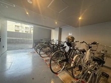 【東京都/立川市曙町】デュオステージ立川曙町 駐輪場