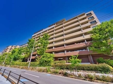 【東京都/杉並区高井戸東】ファミールグラン高井戸デュープレックス 外観