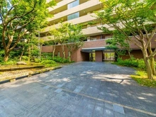 【東京都/杉並区高井戸東】ファミールグラン高井戸デュープレックス エントランス