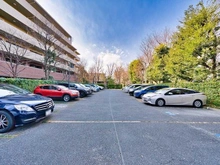 【東京都/杉並区高井戸東】ファミールグラン高井戸デュープレックス 駐車場