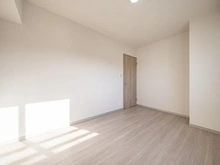 【東京都/目黒区目黒本町】東急ドエル・アルス目黒学芸大学 洋室：南西側（約6.7帖）