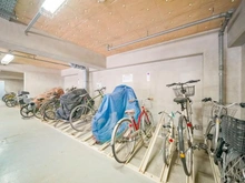 【東京都/目黒区鷹番】ビラハイツ学芸大学 駐輪場